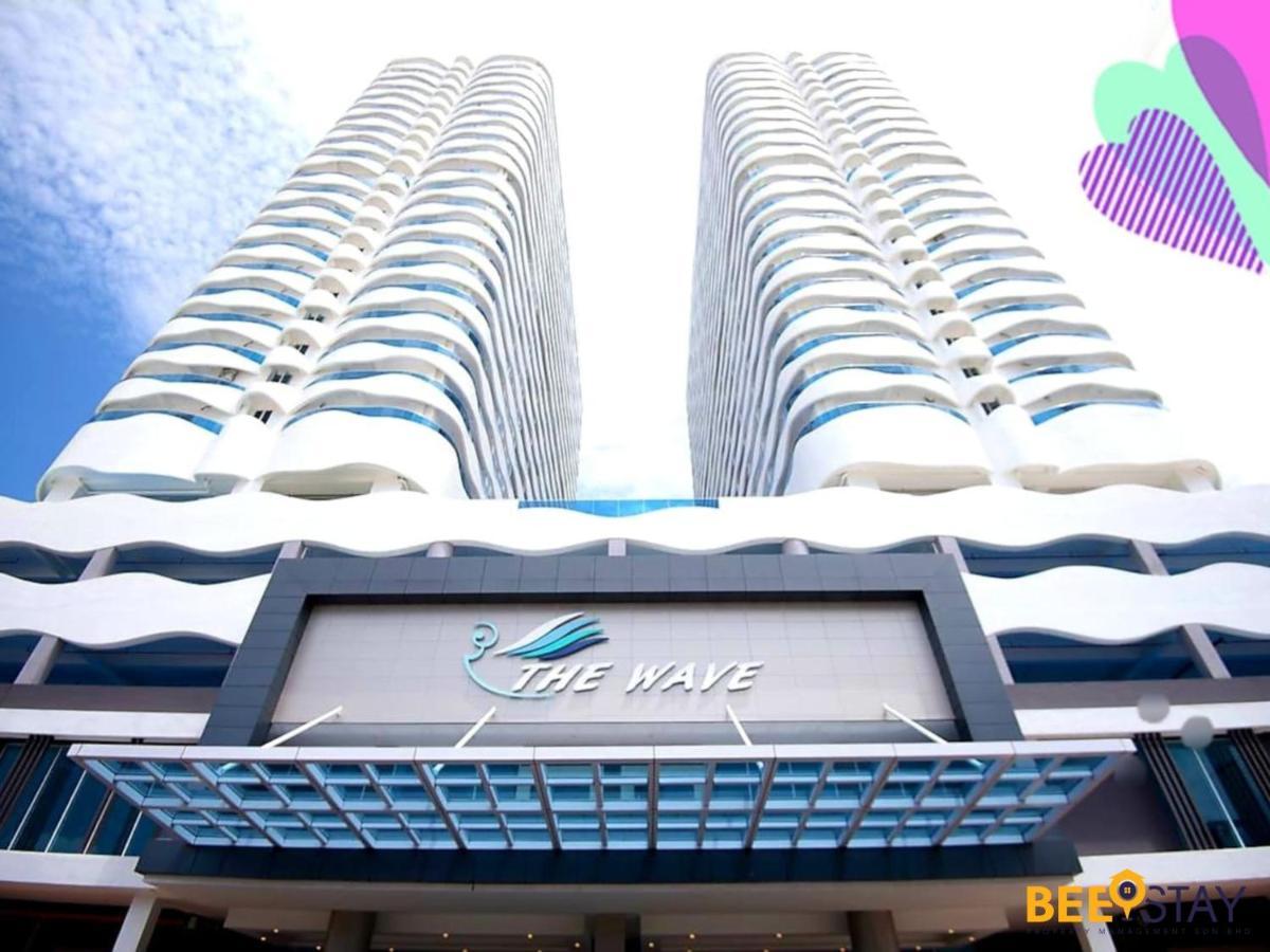 The Wave By Beestay * Malacca